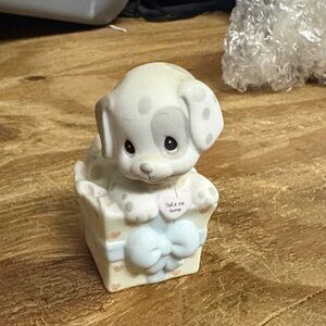Precious Moments  Cute Puppy Figurine with Heart Tag “take me home”